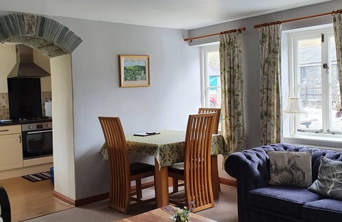 Lower Trengale Cottage | MIMI'S COTTAGE, character holiday cottage, with open fire in St Neot