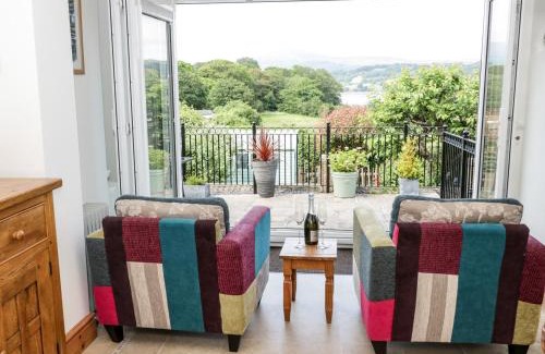 Llansanffraid Glan Conwy House | Min Y Don