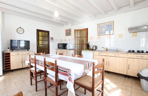 Larressore House | Mindeyan - Larressore