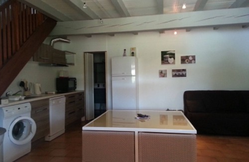 Solaro House | Mini villa with independent garden