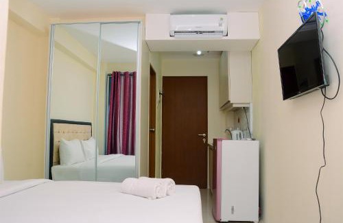Kayu Putih Apartment | Minimalist and Fully Furnished Studio Tifolia Apartment By Travelio