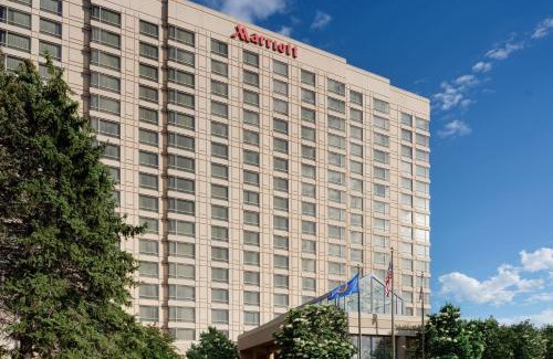Minnetonka Hotel | Minneapolis Marriott Southwest