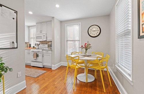 Linden Hills House | MINNeSTAY* The Linden House