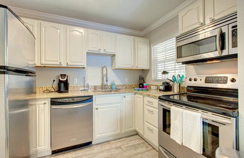 Siesta Key Village Condo | Minorga in Siesta Key Village