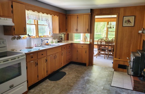 Odessa House | MINUTES FROM WATKINS GLEN COME VISIT THE ODESSA OASIS. Spacious home!