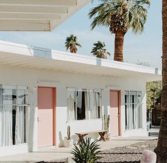 Desert Hot Springs Hotel | Miracle Manor Boutique Hotel & Spa