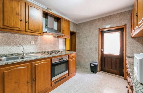 Gulpilhares House | Miramar Beach House: villa in front of the beach