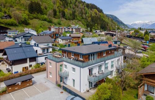 Schuttdorf Apartment | Miranda I
