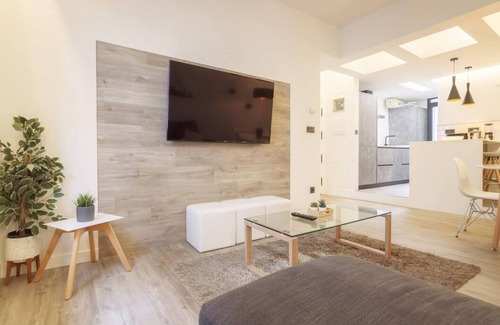 San Francisco Apartment | Mirasol apartment Bilbao la vieja by The UrbanHosts