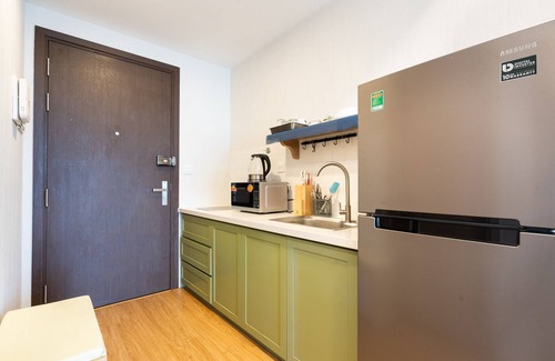 Bach Dang Riverside Apartment | Miredu modern & high floor studio in Ho Chi Minh