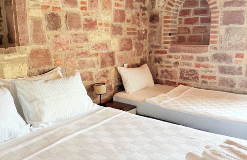 Ayvalik House | Mirna Küçükköy