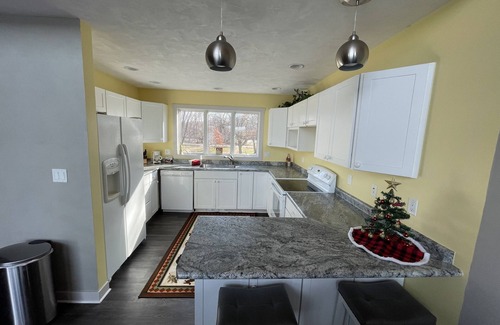 East Moline Apartment | Mississippi River House
