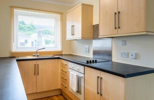 Lamlash House | Mitch’s Cottage , Cosy Isle of Arran retreat