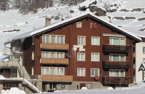 Saas Grund Apartment | Mittaghornblick