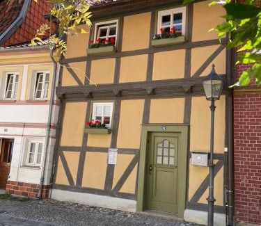 Quedlinburg House | Mittelalterdomizil mit Balkon und Parkplätzen
