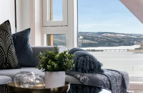 Brumunddal Apartment | MJOS TOWER Apartment - Lovely city view