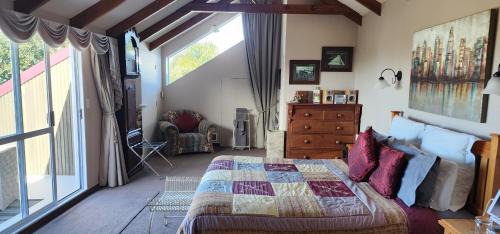 Napier Bed & Breakfast | MnM's BnB