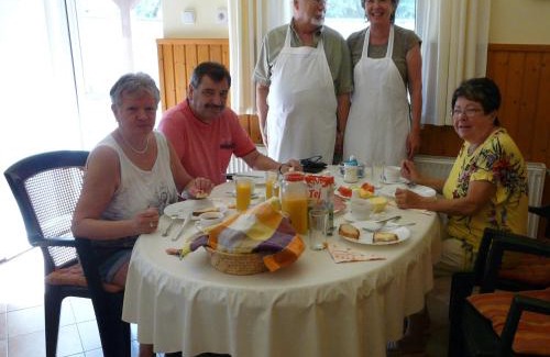 Torokszentmiklos Bed & Breakfast | Mo-Ha Panzió