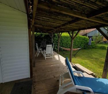 Rouffignac-Saint-Cernin-de-Reilhac Apartment | Mobile home du lac