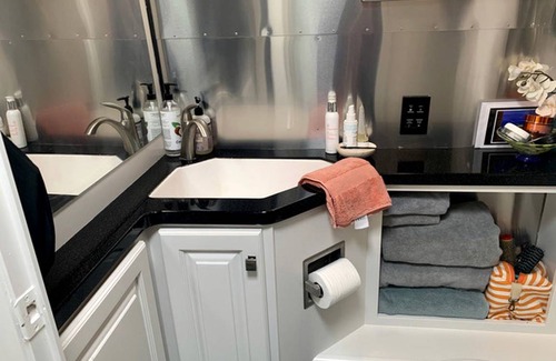 Concord House | Mobile home ∙ 1 bedroom ∙ 2 guests