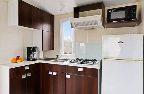 Saint-Cheron House | Mobile home Einfache Terrasse