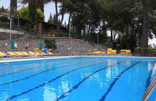 Villanova d'Albenga House | Mobilehome with air conditioning, terrace and pool
