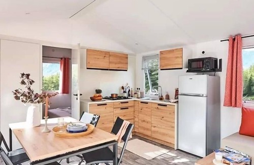 Cahagnolles House | Mobilheim Tribu 71m2 (5 Schlafzimmer 3 Badezimmer) + Terrace 11 Personen