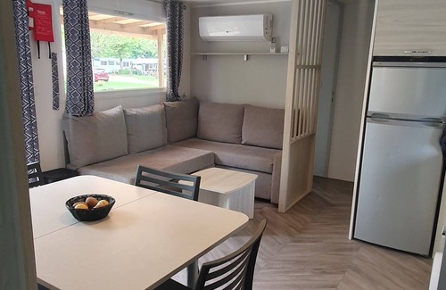 Malafretaz House | Mobilhome 3 Chambres Climatisé Année 2018 Dans Camping 4 Étoiles