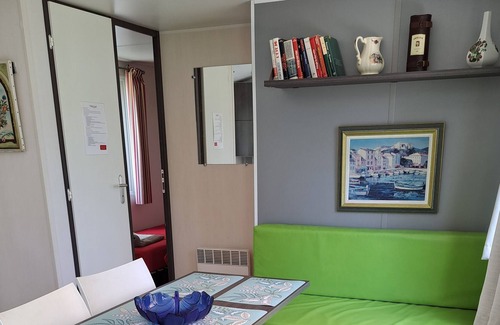 La Roque-d'Antheron House | Mobilhome Dans Camping 4 en Provence