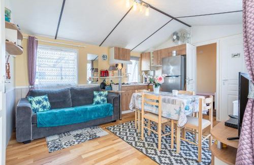 Saint-Hilaire-de-Riez Other | Mobilhome - piscine sauf en avril