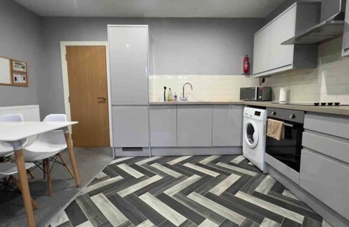 Chapeltown Condo | Modern 1 bed apartment on edge of city centre (6)