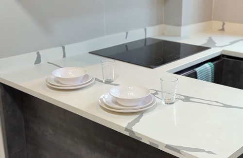 Accra Apartment | Modern 1-bedroom apartment in Accra, walking distance to shopping and dining