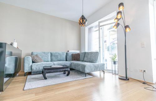 Matzleinsdorf Apartment | Modern 1BR &1LR Apartment in Viennas Downtown