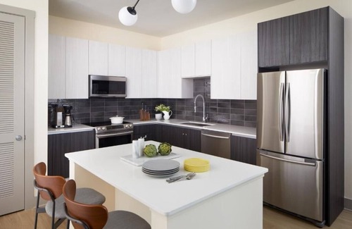 Home Park Apartment | Modern 1BR Retreat | Sentral West Midtown Atlanta