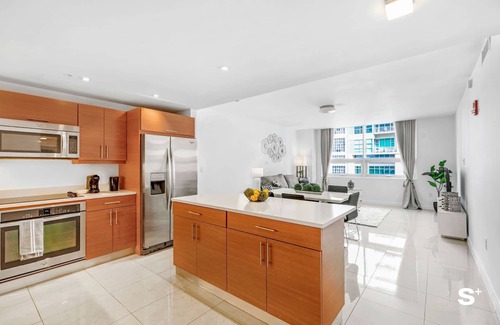 Midtown Condo | Modern 2-BD Condo in Midtown Miami | Pool & Gym
