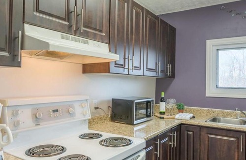 Havelock-Belmont-Methuen Apartment | Modern 2 Bedroom fully equipped unit