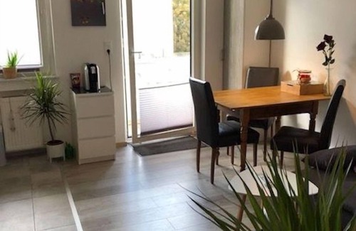 Suelz Apartment | Modern 2-room apartment with balcony in the heart of Cologne.