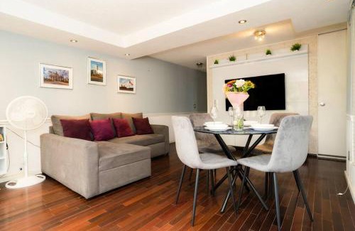 Colonia Cuauhtemoc Apartment | Modern 2BR by iconic Angel de la Independencia