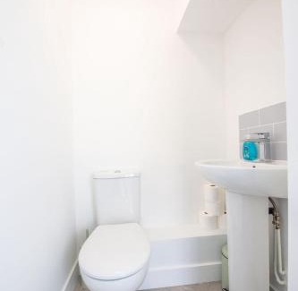 Bootle House | Modern 3-Bed Home-Liverpool Stay