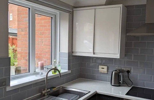 Carlisle House | Modern 3 Bed in Carlisle near the Lake Districtnn
