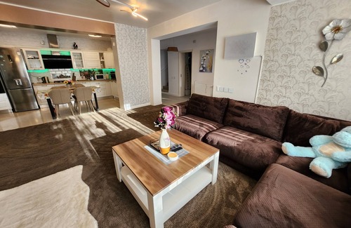 Glina House | Modern 3 bedroom house with private pool
