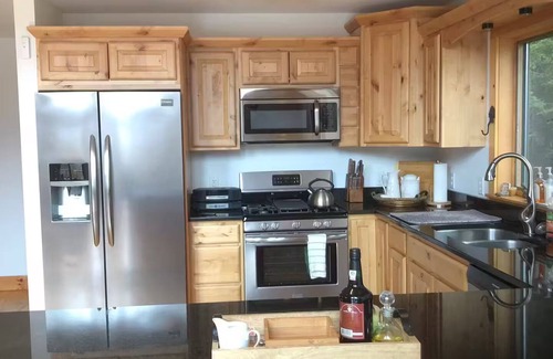 Windham Ski Chalet | Modern 3BR/4BA Windham chalet w/hot tub, views & mins to ski, bars, dining!
