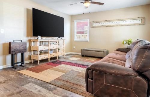 Santa Clara House | Modern 3BR in Silicon Valley - BBQ & Netflix