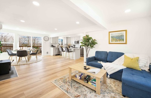 Genesee House | Modern 3BR Retreat w/City Views & 2 Living Spaces