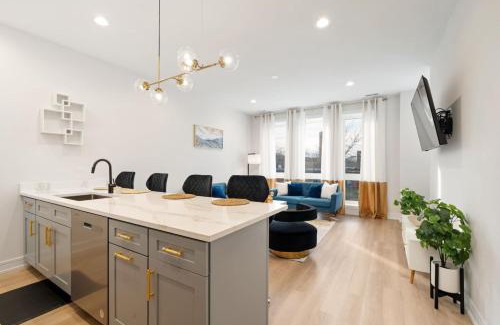 Bronzeville Apartment | Modern 3BR Stay Near DT CHI
