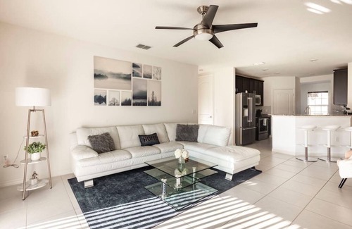 Port Saint Lucie House | Modern 4 Bdr Home near Tradition Town Center