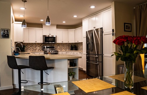 San Diego House | Modern 4bd/4ba Home with Luxurious Gym and Outdoor Oasis