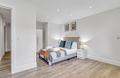 Whitechapel Apartment | Modern and Bright 3BR Whitechapel