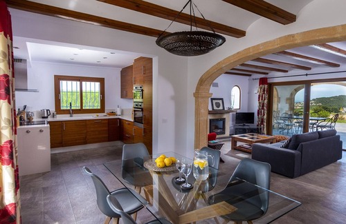 Tarraula Villa | Modern and cheerful villa in Javea, on the Costa Blanca, Spain with private pool for 6 persons