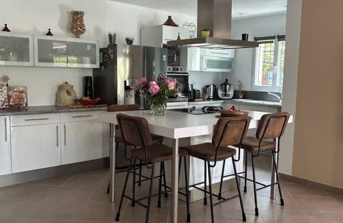 Saint-Cyr-sur-Mer Villa | Modern and contemporary villa with private pool in st Cyr sur mer